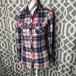 Red white and blue plaid‎ button up shirt